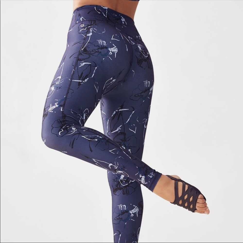 High waisted powerhold leggings